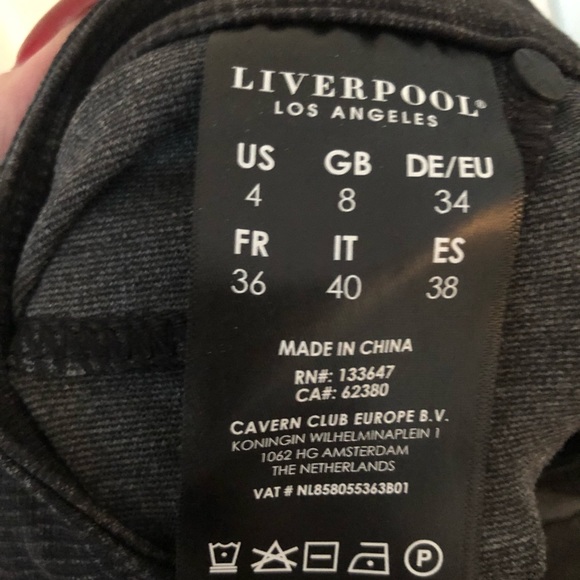 Women’s Pants - Picture 4 of 5